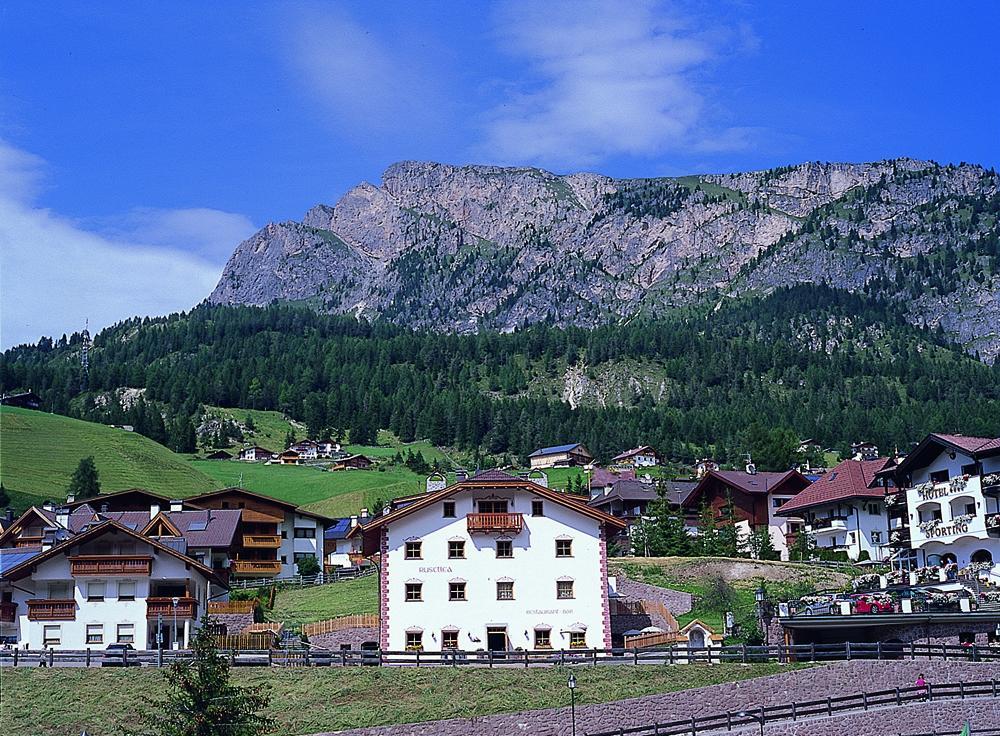 Apartments Restaurant Rusctlea Selva di Val Gardena Dış mekan fotoğraf