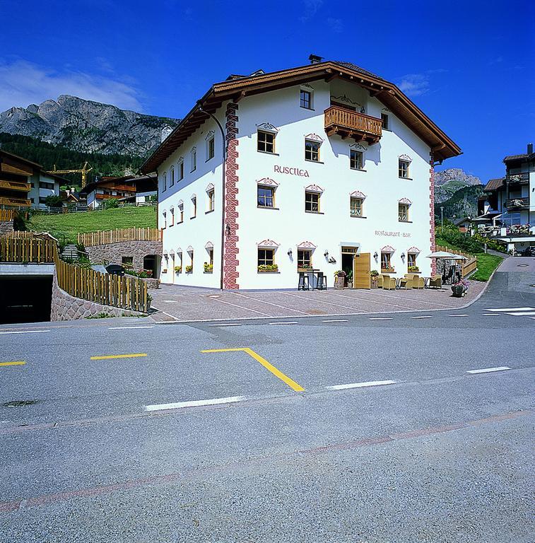 Apartments Restaurant Rusctlea Selva di Val Gardena Dış mekan fotoğraf